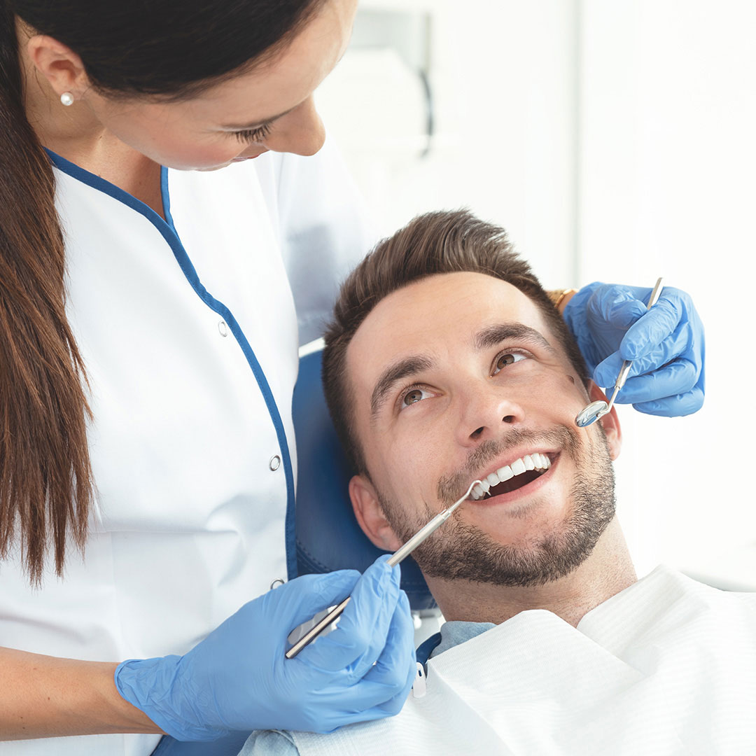 askew-dental-examination